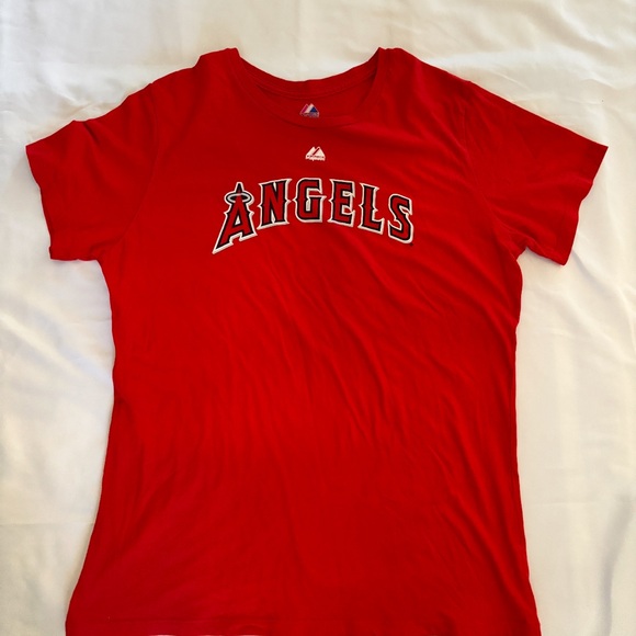 Red Angels Graphic Tee - Picture 1 of 5